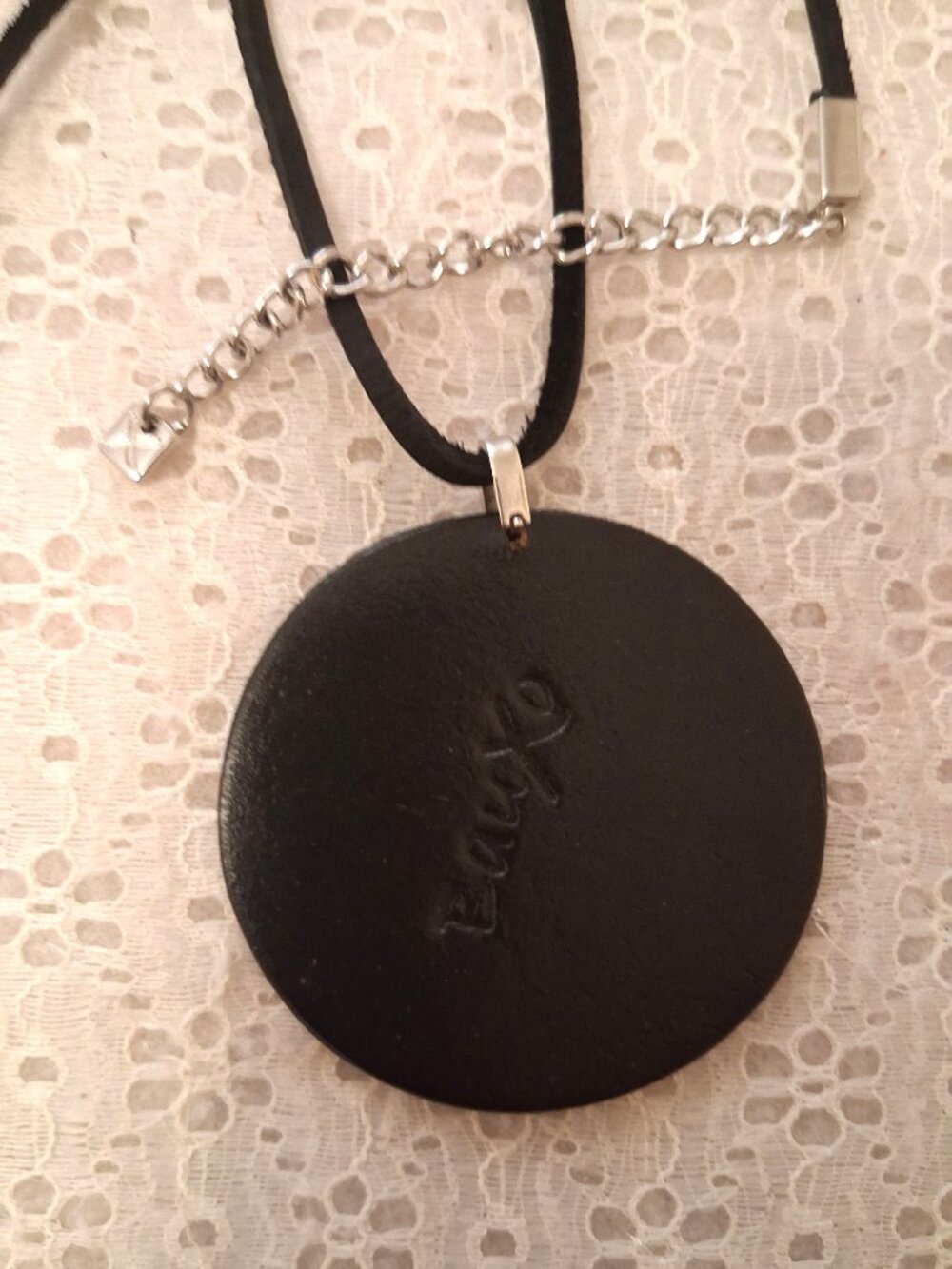 New Bauxo Handcrafted Round Leather Pendant Genuine Leather Necklace - Picture 6 of 9